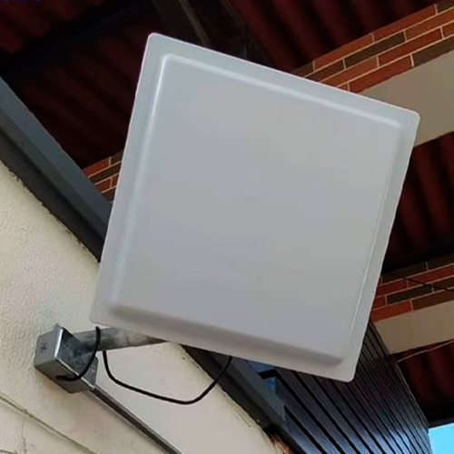 Long Range UHF RFID Reader 860MHz to 960MHz 12DBi Antenna - Hospitality Enviro Tech - Image 2